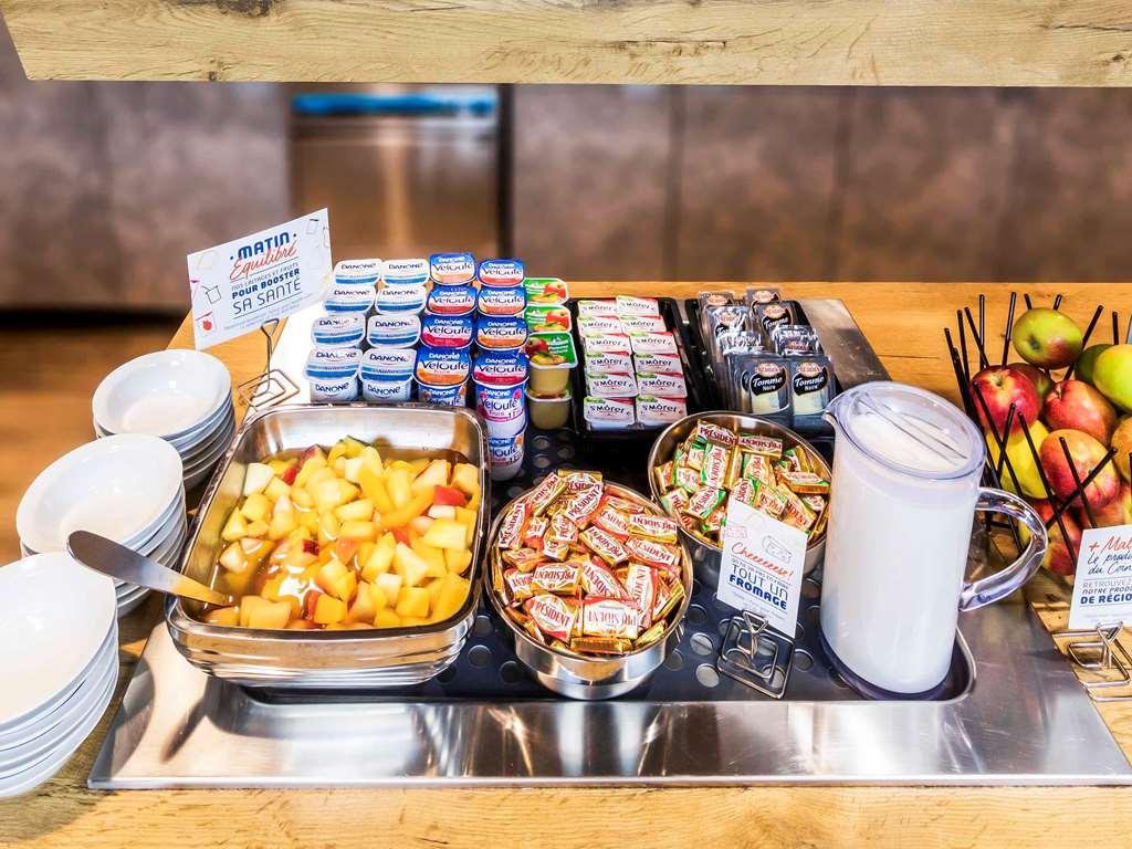 Ibis Budget Lyon Est Beynost Restaurant foto